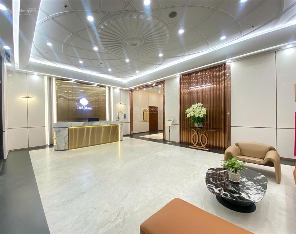 Em cho thuê căn 73m2, 2pn, 2wc the charm  full nội thất cđt, miễn phí dv 10 triệu.  0963 225 ***