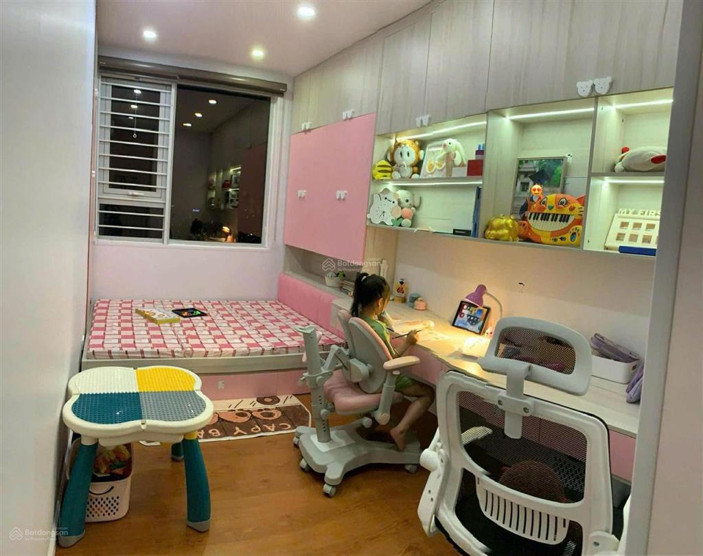 Cho thuê căn 2pn, 2vs full đồ sẵn ở. giá 9 triệu/th. the pride 0963 225 ***