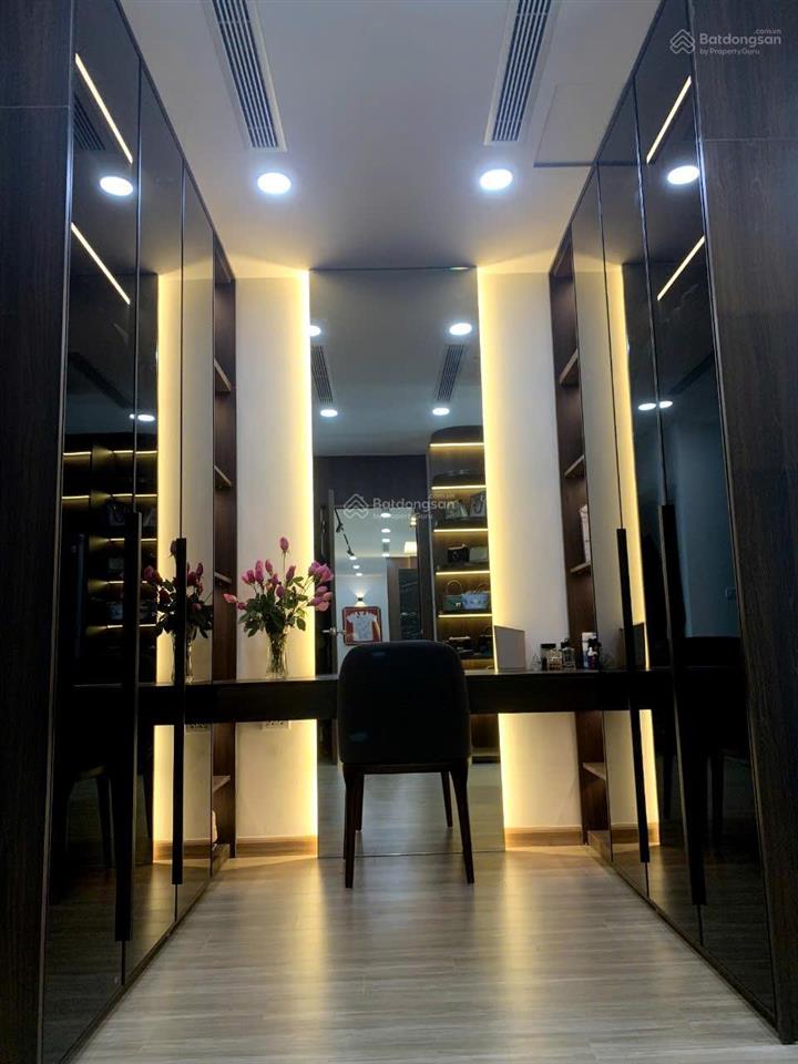 Bán căn 150m2 dualkey 3 ngủ, tầng đẹp, full nội thất. giá 10 tỷ.  0963 225 ***