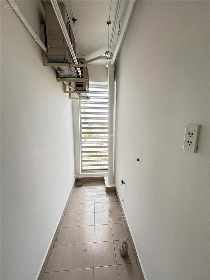 Bán căn ban công ehome 3, 2pn, 2wc, 64m2, giá 2,82 tỷ