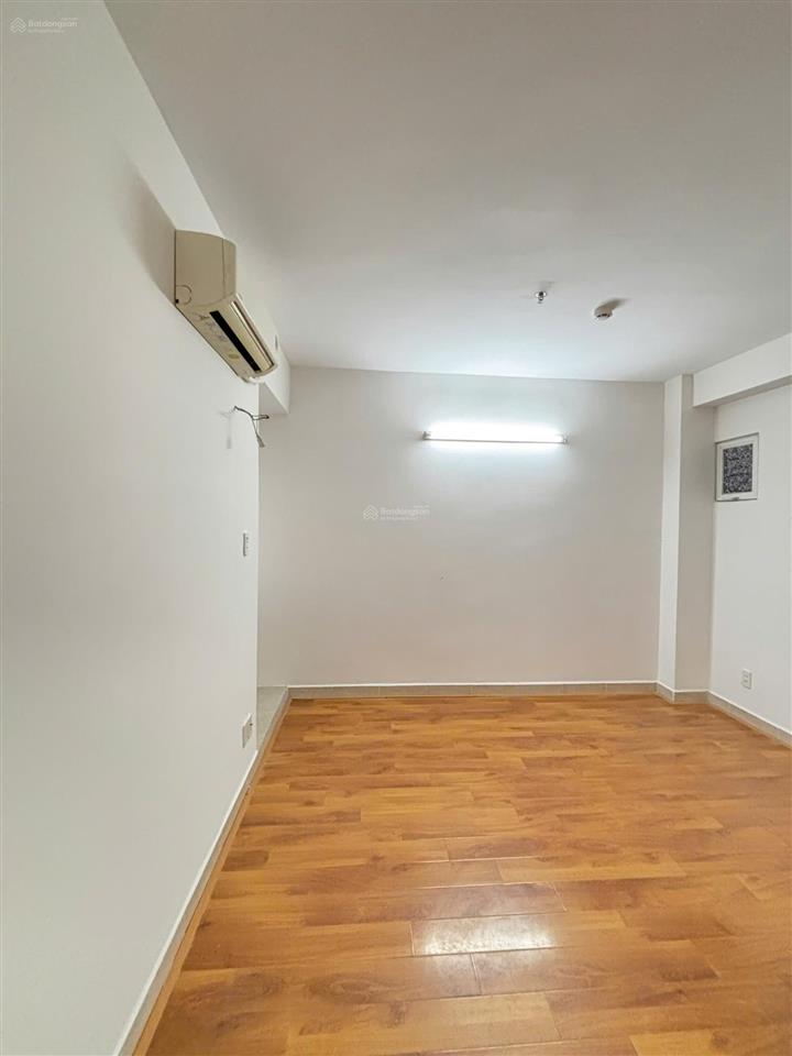 Bán căn ban công ehome 3, 2pn, 2wc, 64m2, giá 2,82 tỷ