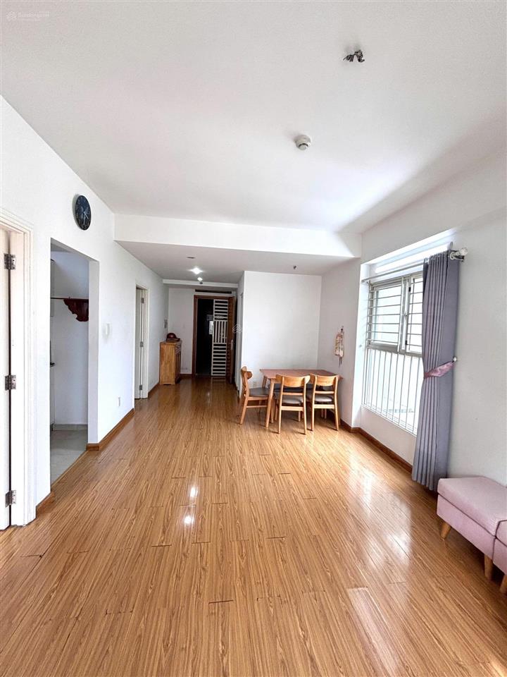 Cần bán căn góc vị trí hiếm ehome 3, 66m2 bao đẹp. 2pn, 2wc, giá 2.77 tỷ