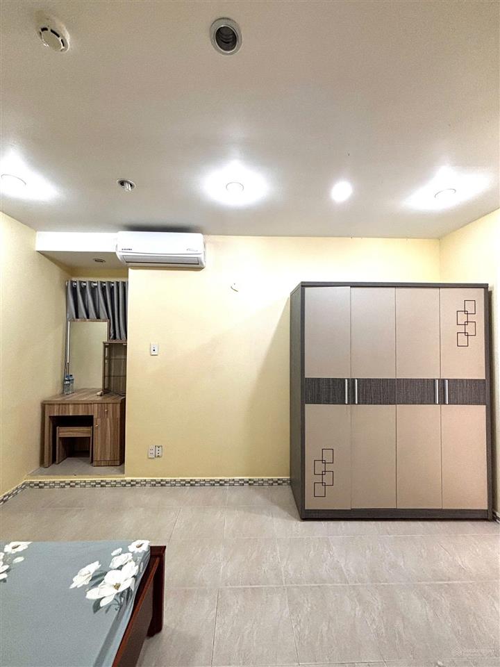 Bán căn siêu rộng 69m2 ehome 3, 2pn, 2wc, tặng nội thất, 70m2. giá 2,9 tỷ