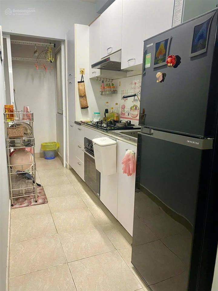 Cần bán gấp block a9, bán căn góc ehome 3 2pn, 2wc, view đẹp, tặng nội thất, giá 2,75 tỷ