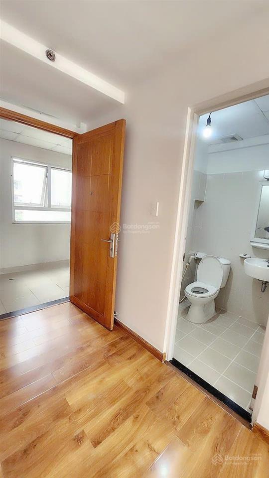 Bán căn ban công ehome 3, nhà trống 2pn, 2wc, block a9, giá 2,8 tỷ
