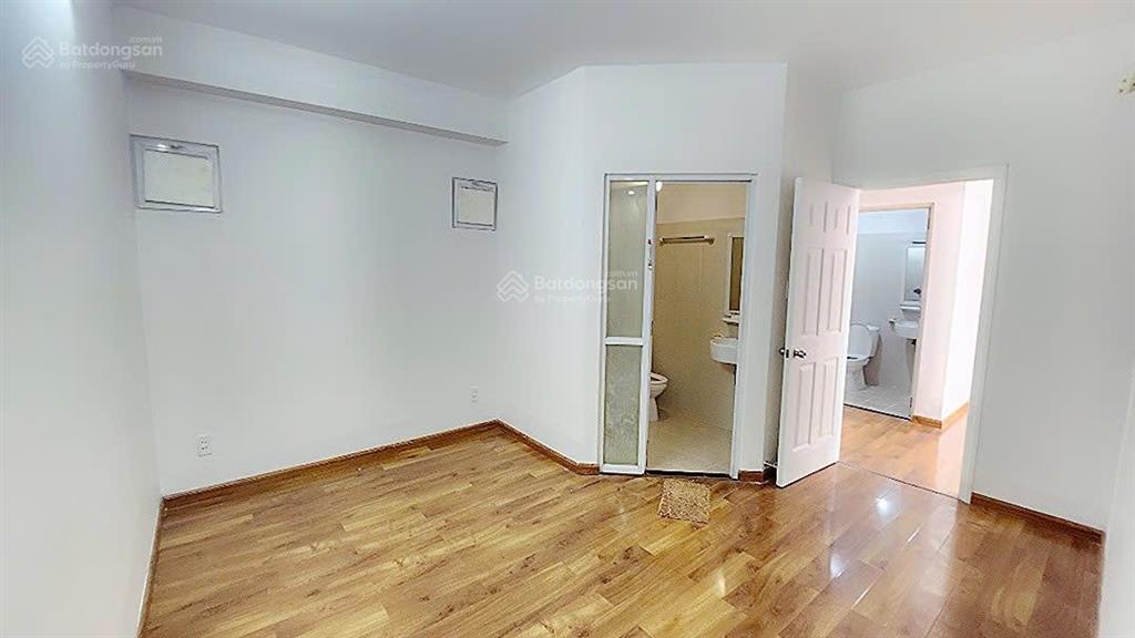 Bán căn ban công ehome 3, nhà trống 2pn, 2wc, block a9, giá 2,8 tỷ
