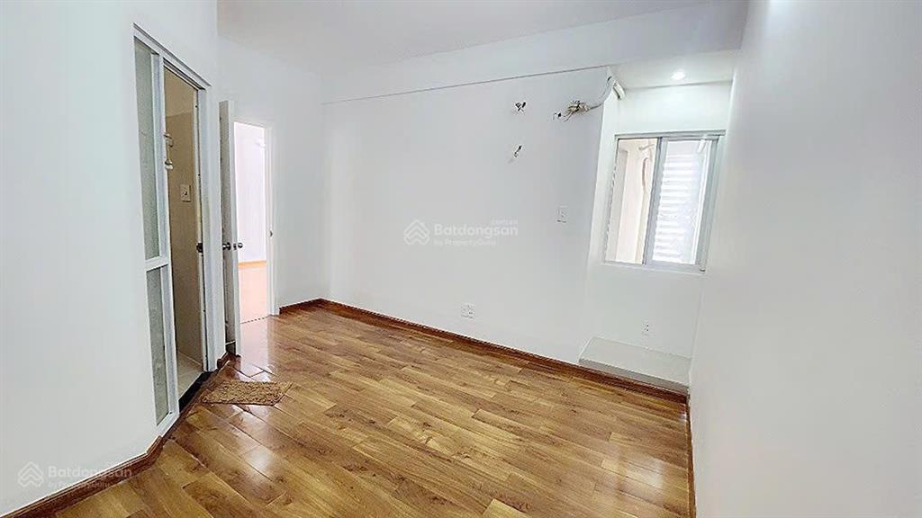 Bán căn ban công ehome 3, nhà trống 2pn, 2wc, block a9, giá 2,8 tỷ