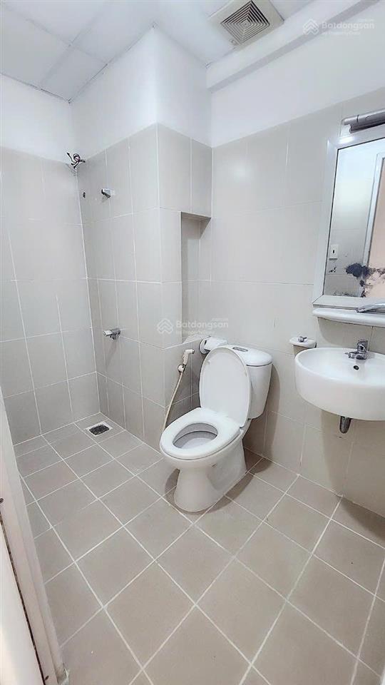 Bán căn ban công ehome 3, nhà trống 2pn, 2wc, block a9, giá 2,8 tỷ