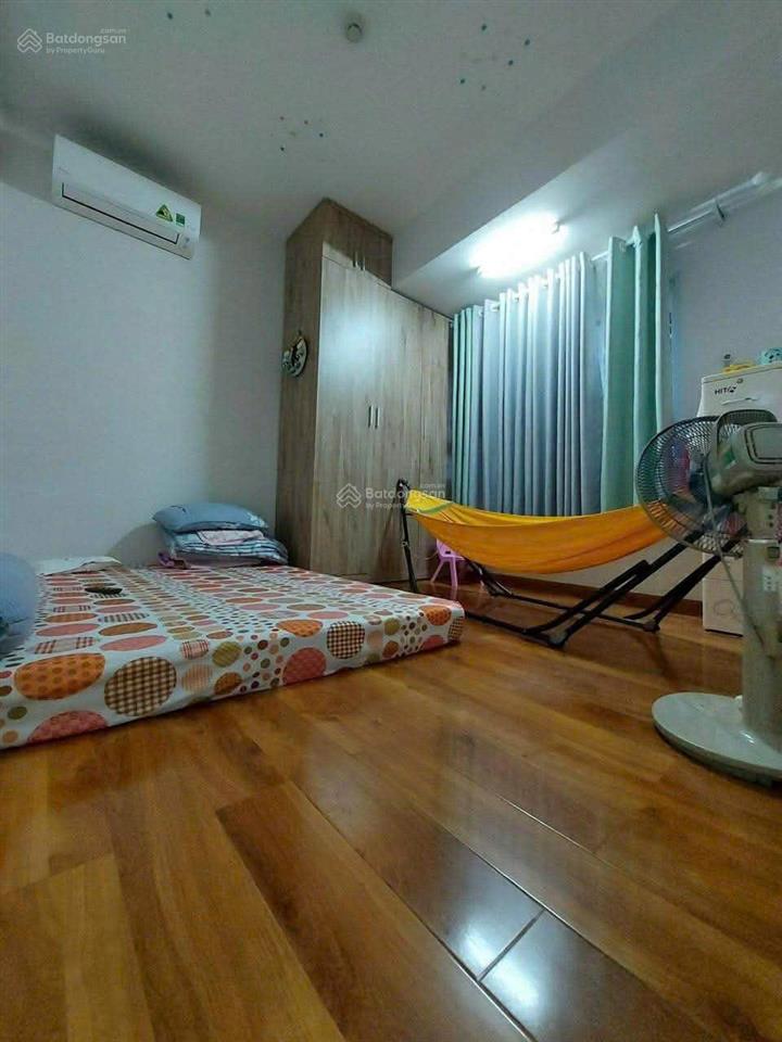 Bán căn ban công ehome 3, 2pn, 2wc, 64m2, view siêu vip, giá 2,75 tỷ