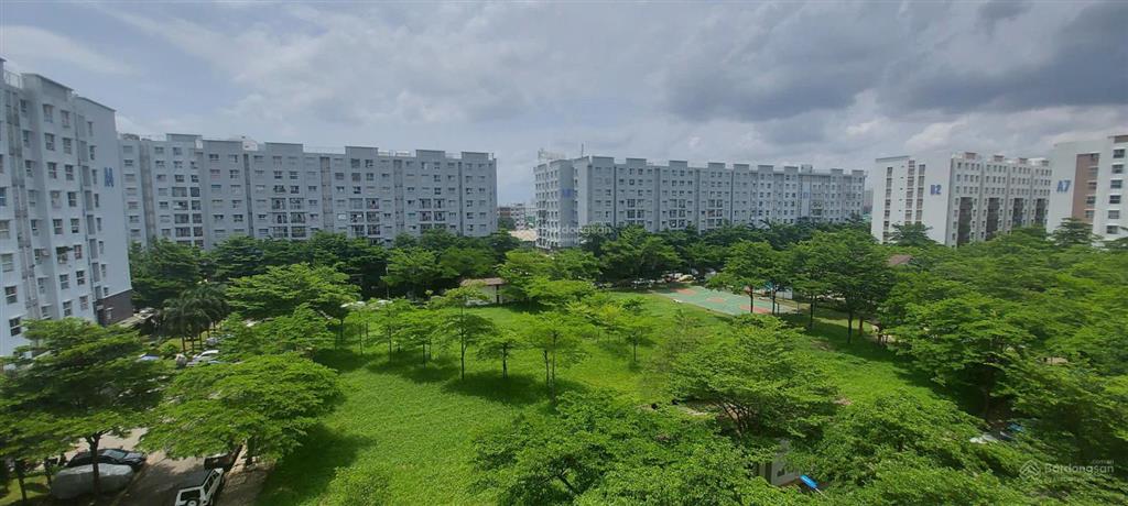 Bán căn ban công ehome 3, 2pn, 2wc, 64m2, view siêu vip, giá 2,75 tỷ