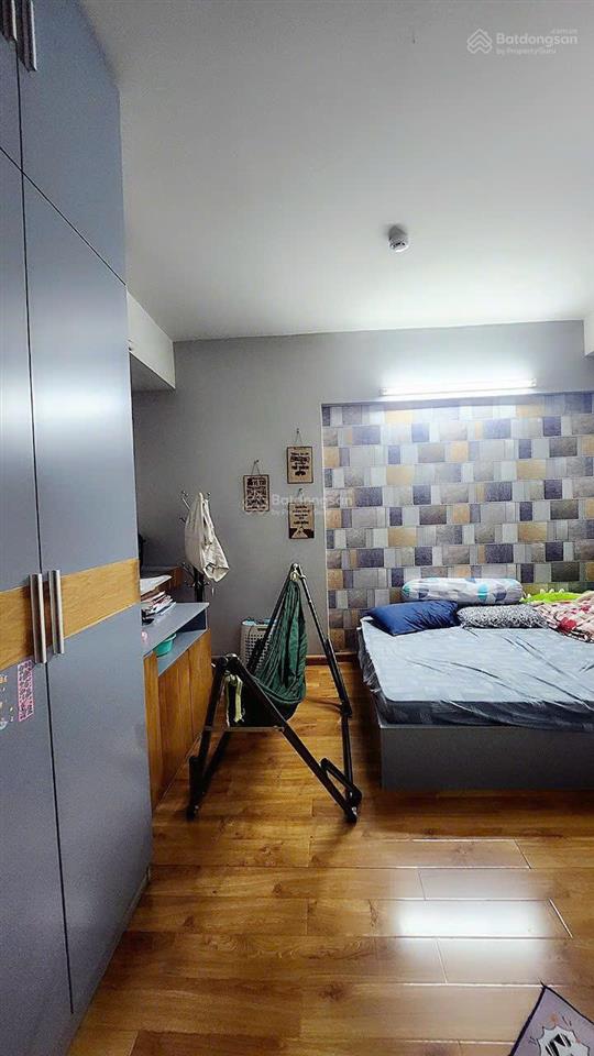 Chính chủ cho thuê căn ehome 3, có ban công 2pn, 2wc full nt, lót sàn gỗ, giá 7,5 triệu/tháng
