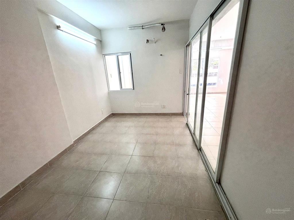 Cần bán căn ehome 3 1pn, 1wc view đẹp, 2,1 tỷ sổ hồng sẵn, hỗ trợ vay.