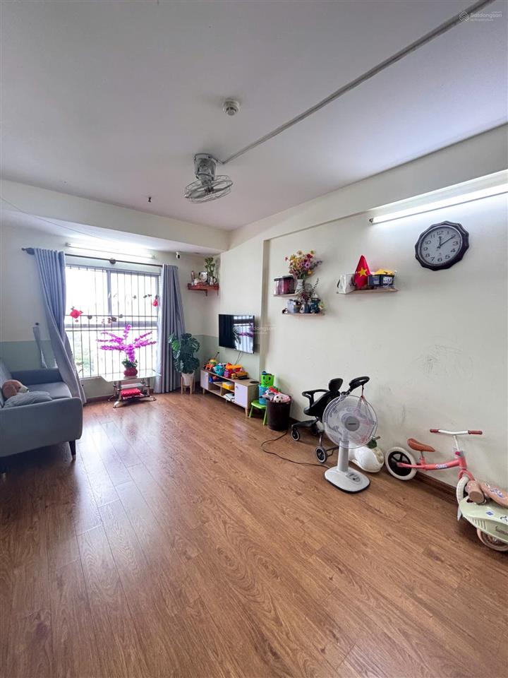 Cần bán nhanh căn ehome 3, 1pn, 1wc, 50m2, đã lót sàn, giá 2,1 tỷ