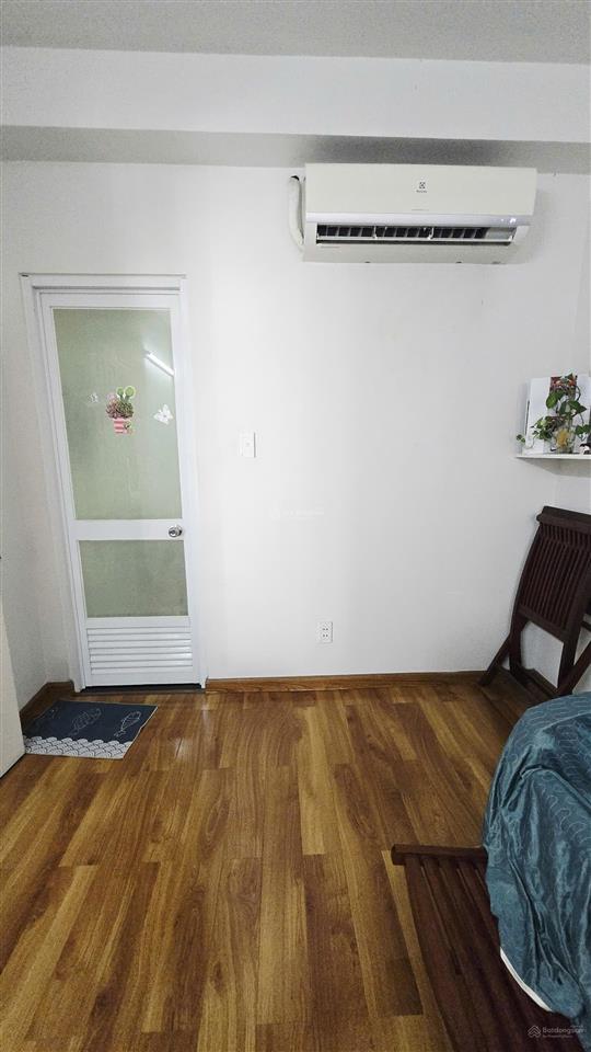 Bán căn hộ ehome 3 đã có sổ hồng lâu dài 3pn 2wc đầy đủ nội thất chỉ 3,3 tỷ.