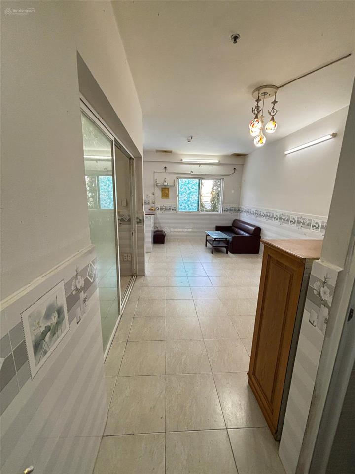 Cho thuê căn hộ 1pn, 1wc 50m2 có nội thất cơ bản, 6 triệu/tháng
