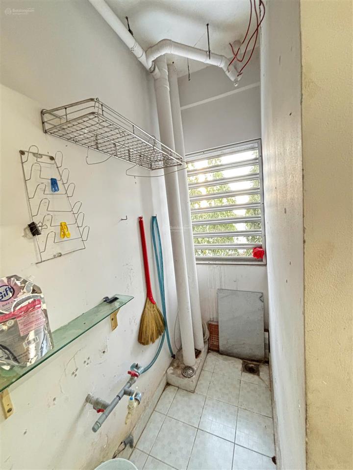 Cho thuê căn hộ 1pn, 1wc 50m2 có nội thất cơ bản, 6 triệu/tháng