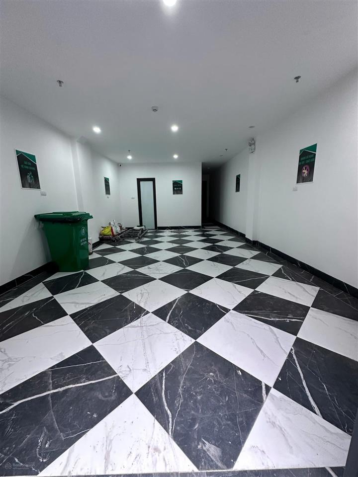 Chính chủ bán tòa căn hộ dịch vụ tại ngõ 138 mễ trì thượng mới hoàn thiện full nội thất