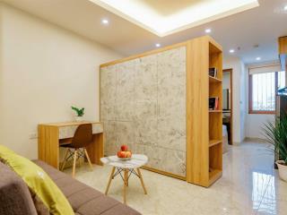 Căn hộ full đồ sang xịn mịn  cực hợp cho người đi làm & khách tây