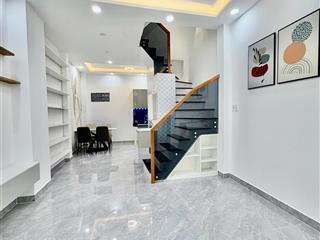 Nhà 3 tầng mới đẹp hiện đại ngay cầu nguyễn tri phương p. chánh hưng