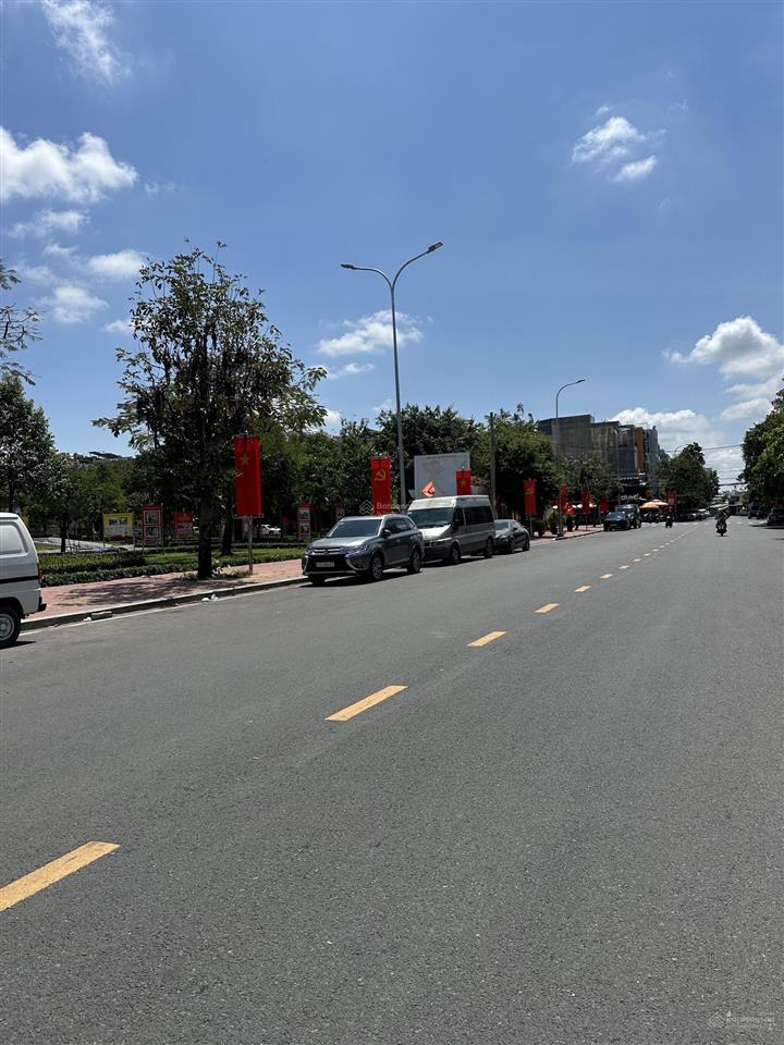 Mt đường 10m vị trí đẹp khu cao lỗ p4 q8