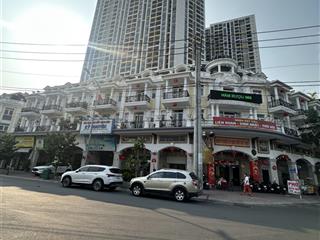 Nhà 3 tầng mới đẹp  lô 6x20  mặt tiền kdc bình hưng ngay kế bên phố pegasuite tạ quang bửu