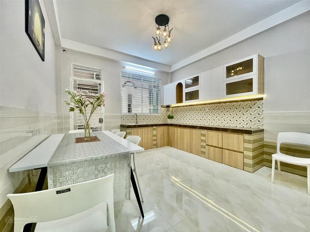 Mặt tiền đường 10m khu dân cư bình hưng kế bên tạ quang bửu