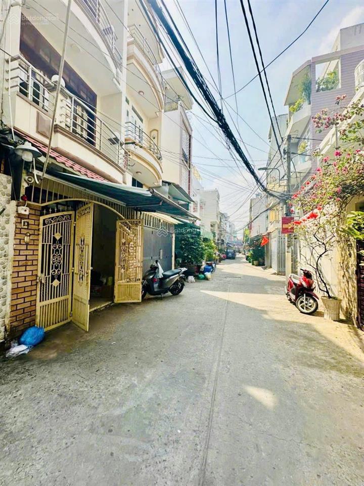 Bán nhà hẻm xe hơi 8m vị trí đắc địa đường âu dương lân p3, q8.