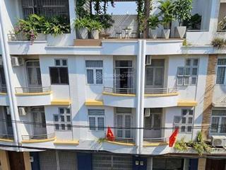 Nhà đẹp như mới vị trí đẹp mặt tiền đường khu dân cư tạ quang bửu