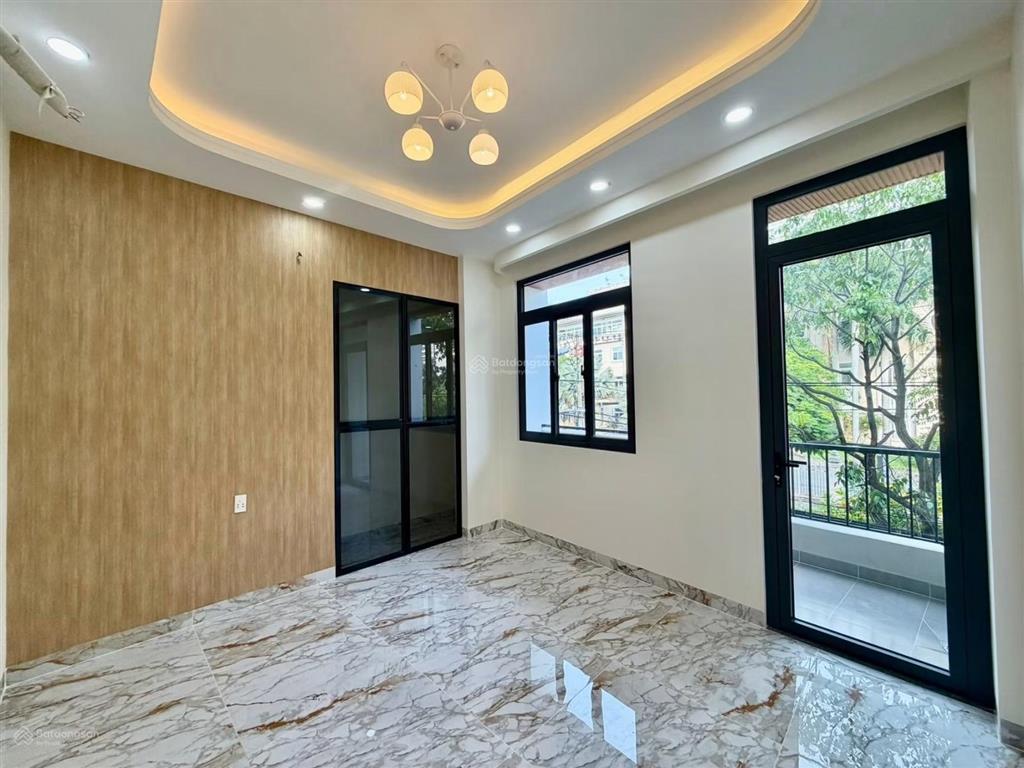 Siêu phẩm mặt tiền vừa ở vừa kinh doanh đường hưng phú ngay cầu chữ y, phường chánh hưng