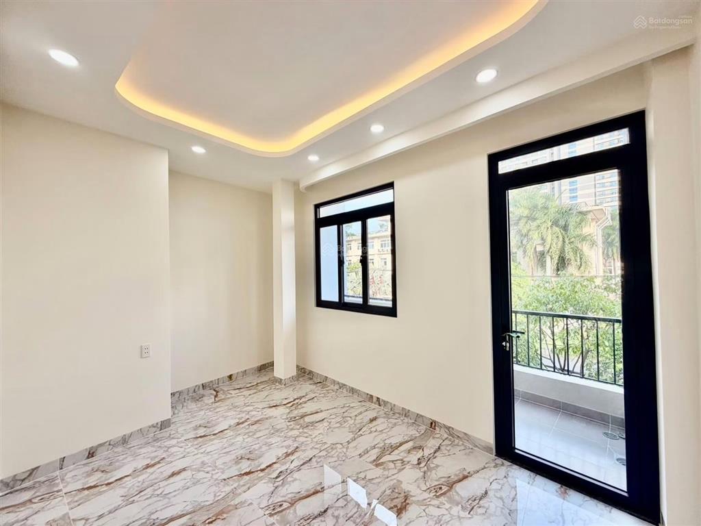 Siêu phẩm mặt tiền vừa ở vừa kinh doanh đường hưng phú ngay cầu chữ y, phường chánh hưng