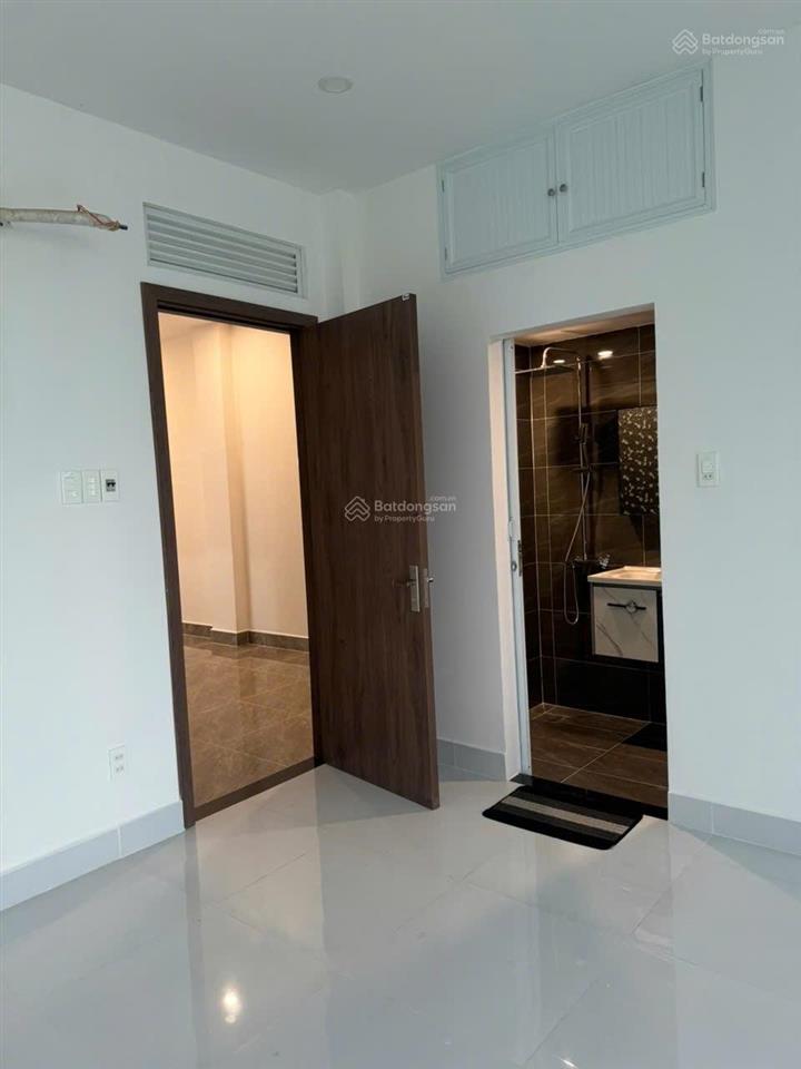 Nhà 5 tầng có thang máy mới đẹp ngang 6m mặt tiền đường kinh doanh x. bình hưng