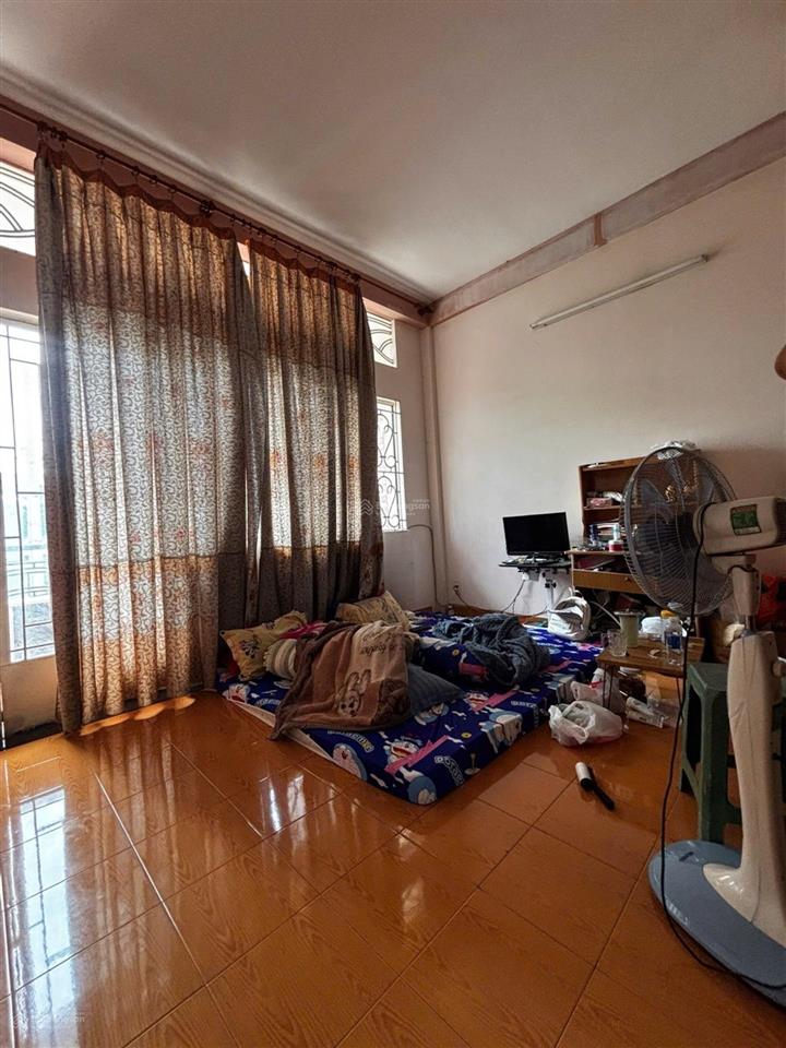 Bán nhà mặt tiền đường khu dân cư bùi minh trực gần trường, chợ, trung tâm thương mại