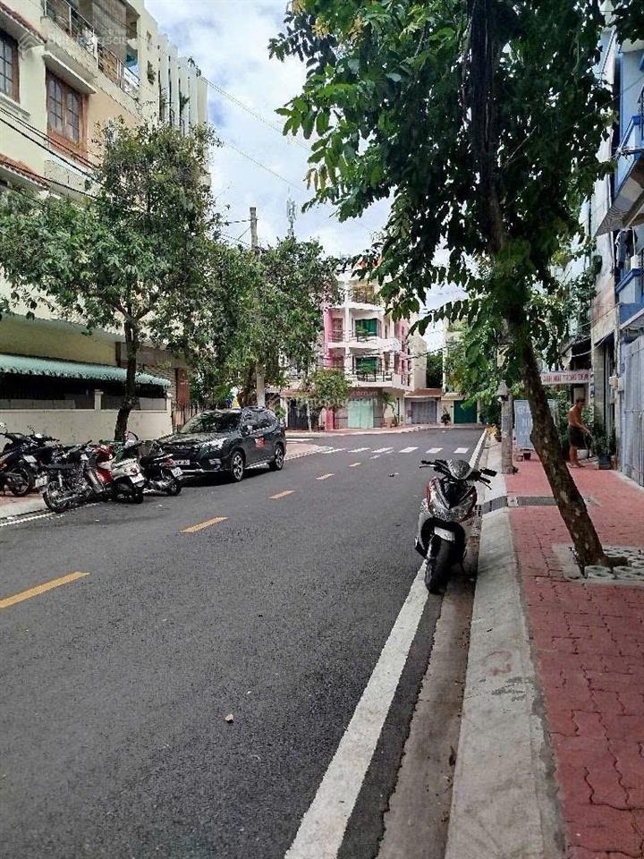 Nhà 5 tầng mặt tiền khu cao lỗ, p4, q8