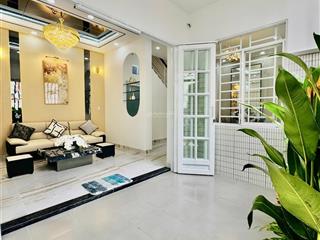 Nhà mới đẹp full công năng sử dụng  vị trí sát mặt tiền đường âu dương lân, phường chánh hưng