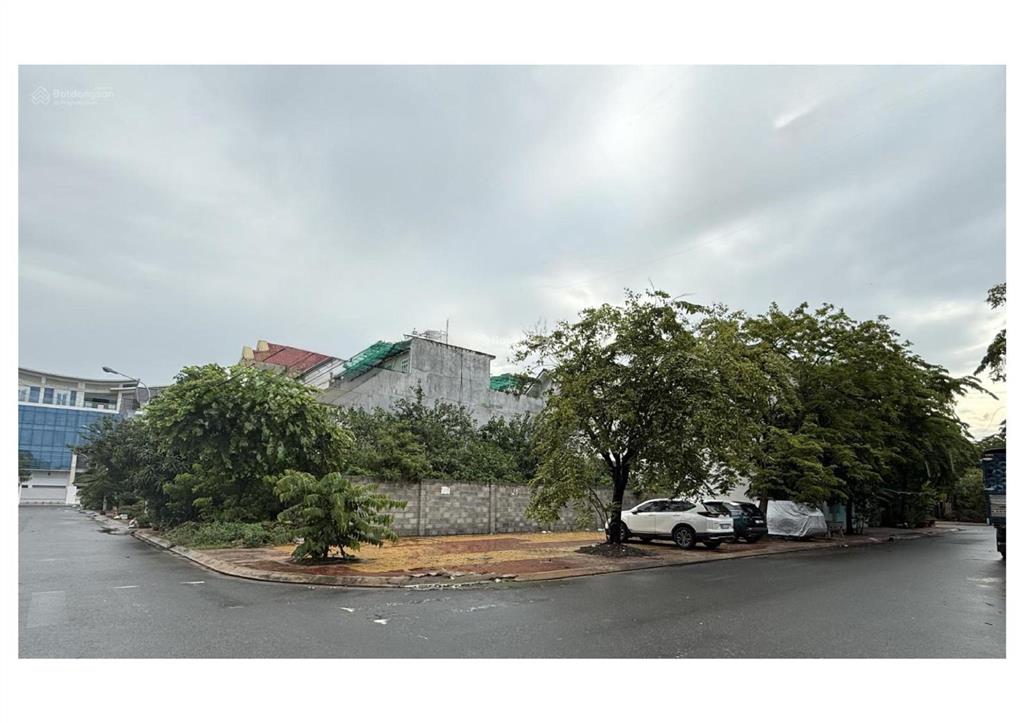 Lô góc vip 2 mặt tiền tại trung tâm phan thiết