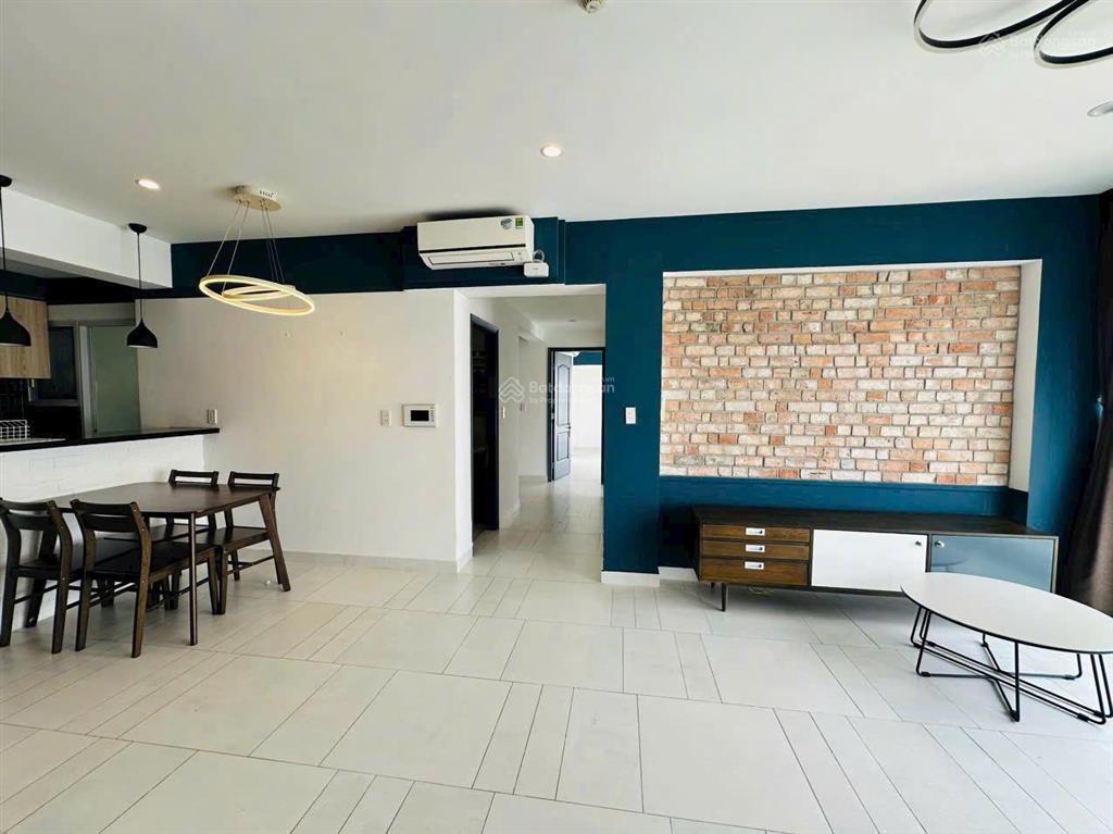 Bán căn hộ happy valley, 100m2, căn góc lầu cao, 3pn, giá bán 9,5 tỷ