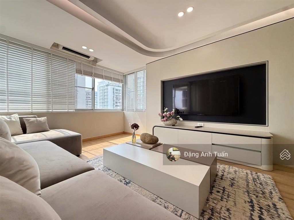 Bán nhanh căn hộ mỹ khánh 1a, 113m2 view hồ bơi nhà đẹp giá tốt 10 tỷ.  0947 384 ***