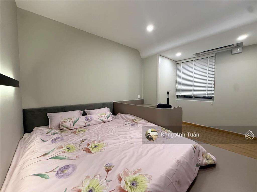 Bán nhanh căn hộ mỹ khánh 1a, 113m2 view hồ bơi nhà đẹp giá tốt 10 tỷ.  0947 384 ***