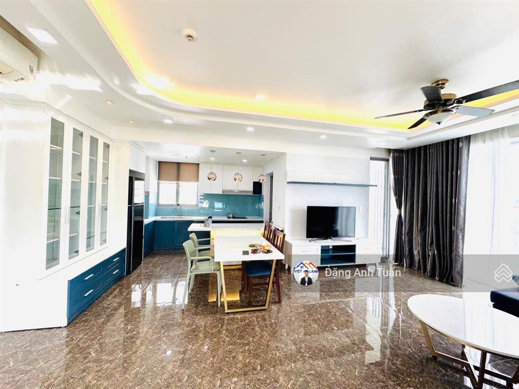Bán căn hộ green valley view trực diện sân golf và view sông, 123m2, nhà đẹp full nội thất giá 10tỷ
