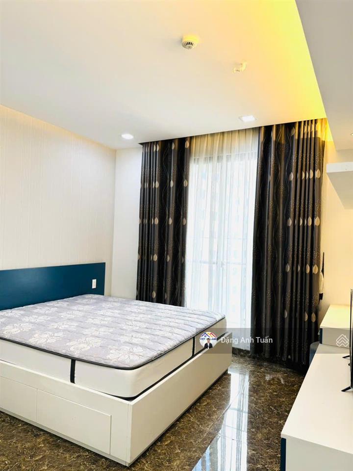 Bán căn hộ green valley view trực diện sân golf và view sông, 123m2, nhà đẹp full nội thất giá 10tỷ