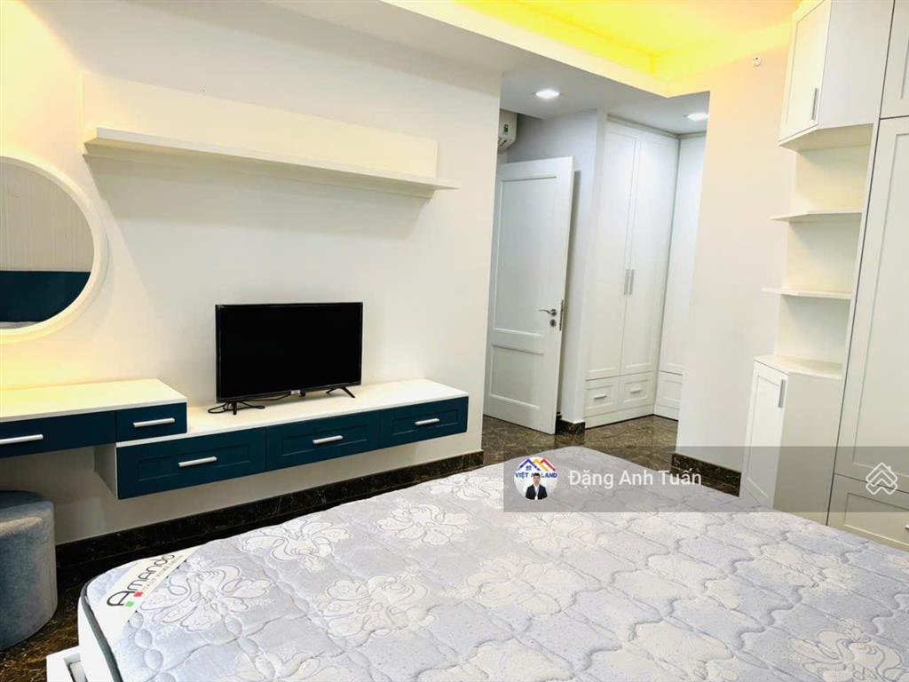 Bán căn hộ green valley view trực diện sân golf và view sông, 123m2, nhà đẹp full nội thất giá 10tỷ