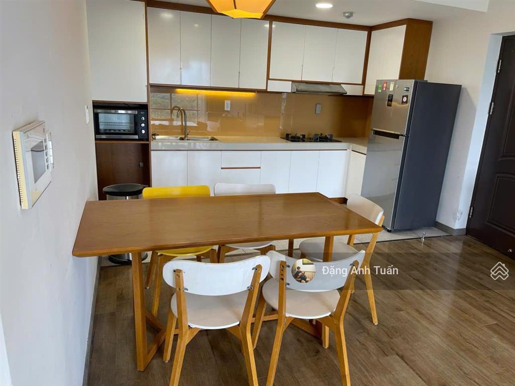 Cần bán happy valley 100m², 3pn, góc view hướng đông, giá bán 9,2 tỷ.  0947 384 ***