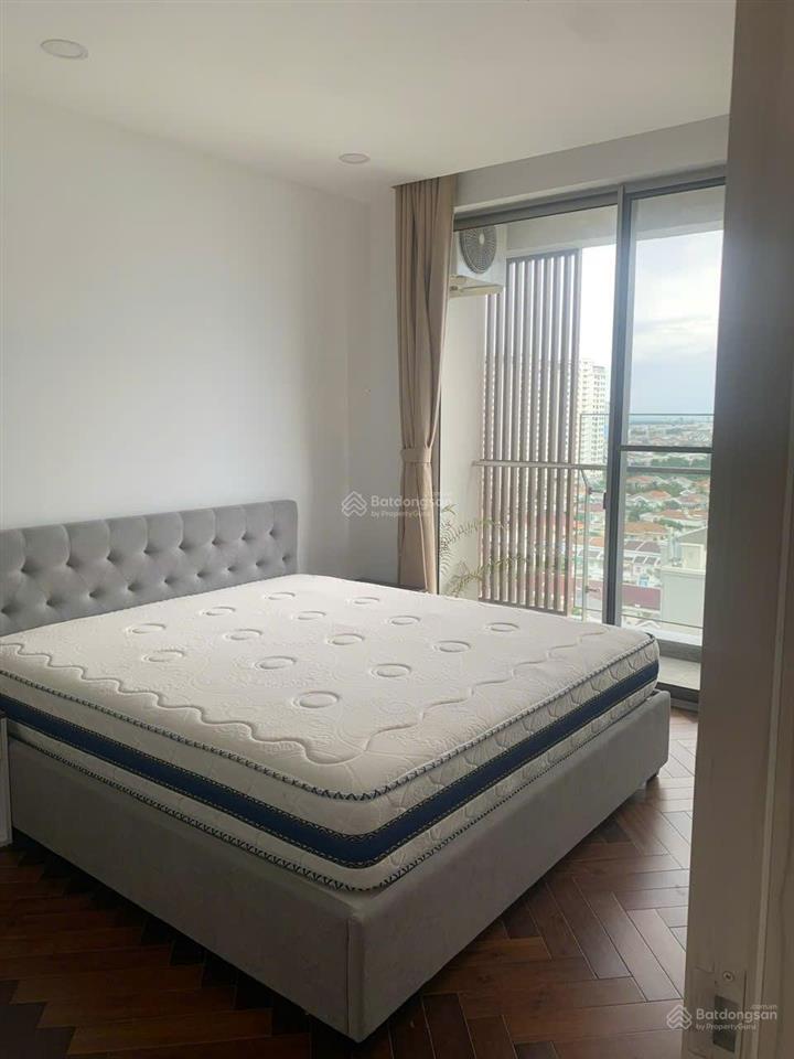 Giá hời midtown m5 view đông nam, 89m2 giá 9,3 tỷ đầy đủ nội thất.  0947 384 ***