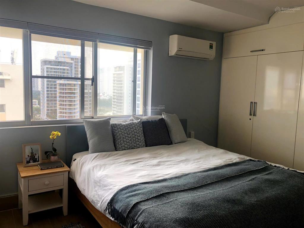 Bán căn hộ penthouse mỹ khánh 4a, diện tích 330m2, sân vườn rộng, giá 21 tỷ