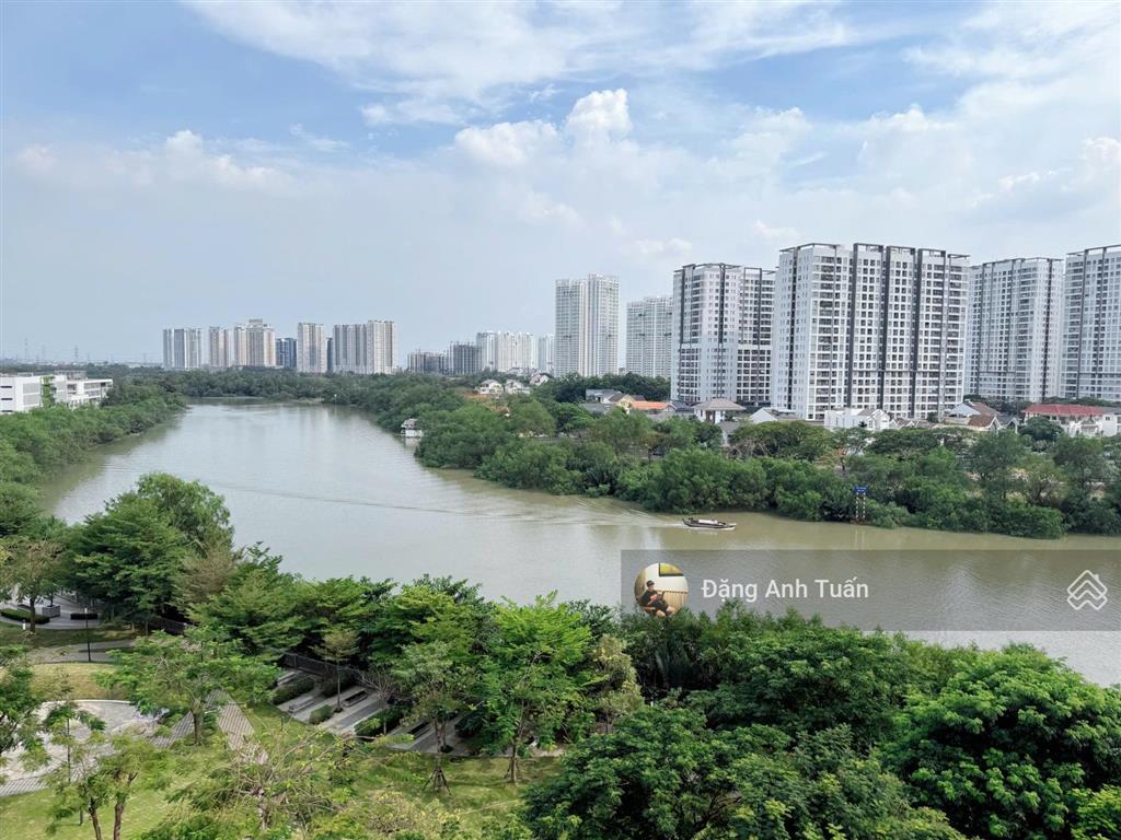 Bán căn hộ riverpark premier, 133m2 view đông nam giá 16 tỷ thương lượng