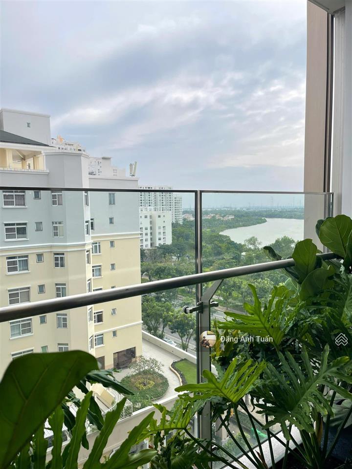 Bán căn hộ midtown m5, nhà mới 90m2, 2pn, 2toilet, view nam giá bán 9,9 tỷ