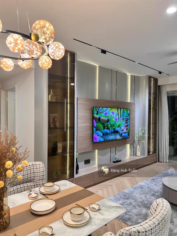 Cần bán nhanh căn hộ mỹ khánh, 118m2, 3pn, lầu cao, nhà mới, giá bán 10,5 tỷ