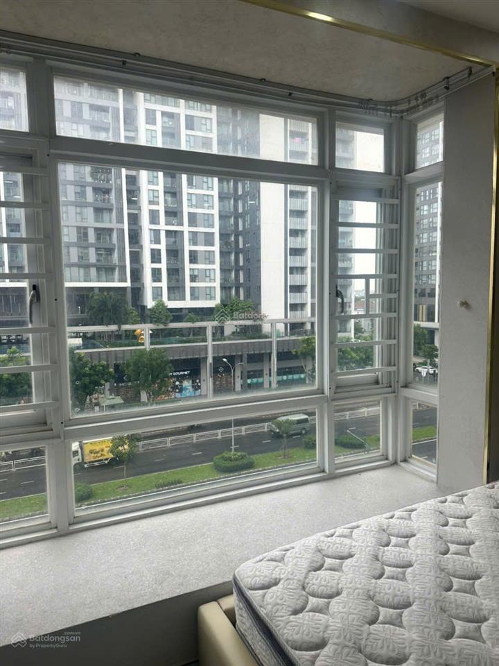 Bán căn hộ riverside residence 98m2, 3pn, giá bán 9,5 tỷ.  0947 384 ***