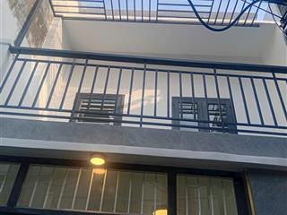 Nhà 1lầu mới có 3phòng ngủ, đường nguyễn trọng tuyển, p2, quận tb