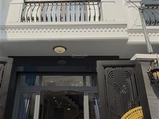 Nhà 3 lầu hxh thông đường nguyễn thái sơn, p4, quận  gv